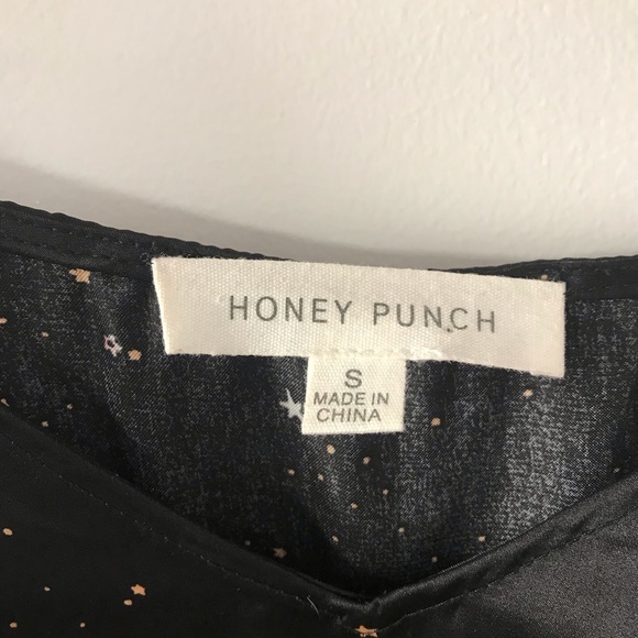 Honeypunch Black Strappy Midi Dress with All over Moon & Stars Print Size M - Picture 6 of 7